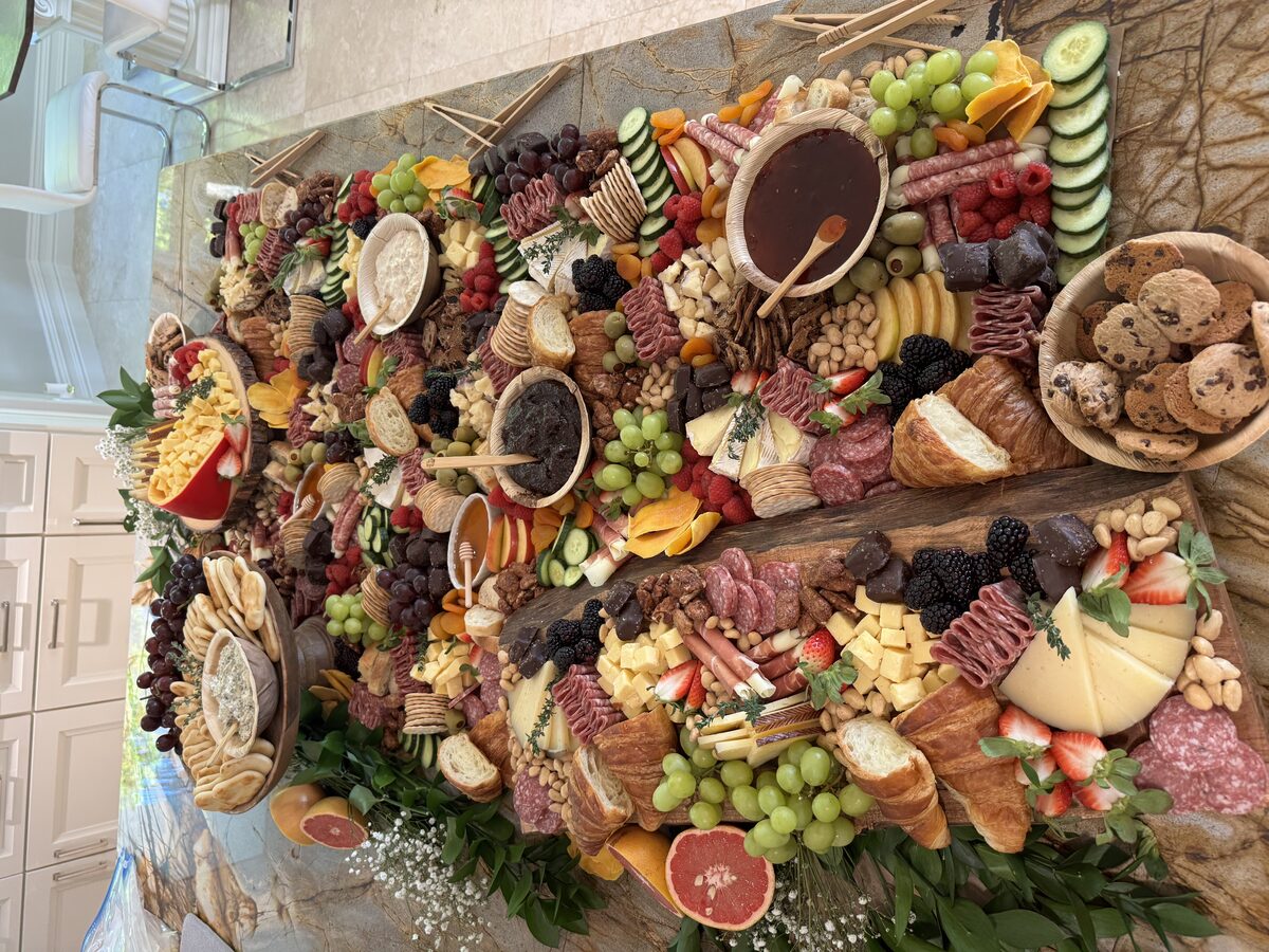 Artisan grazing table